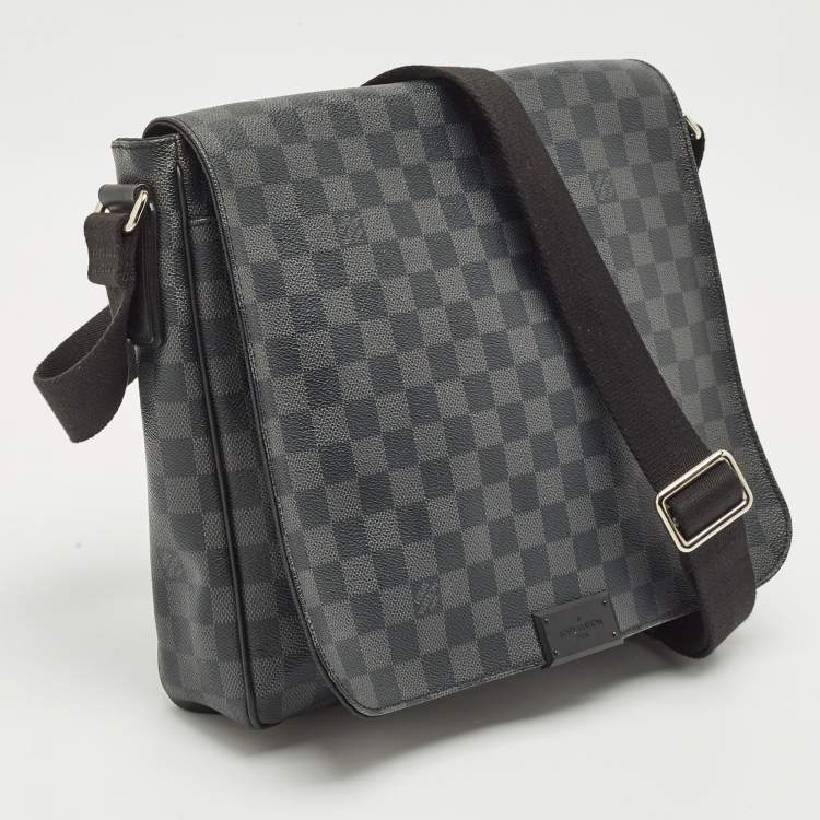 Pre Owned Louis Vuitton Damier Ebene Canvas District MM Bag