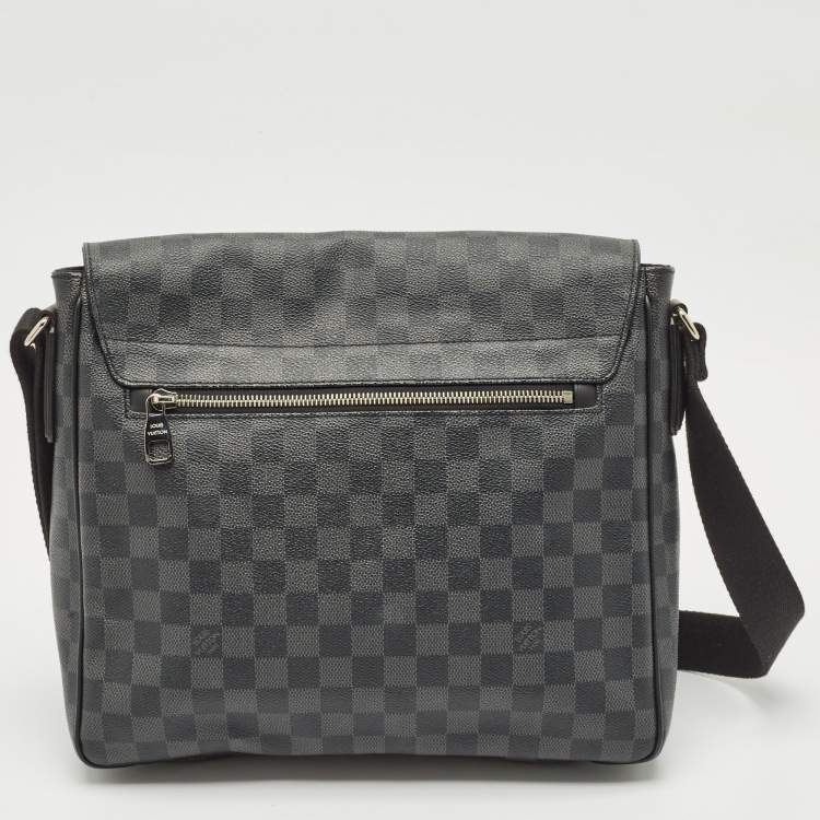 Pre Owned Louis Vuitton Damier Ebene Canvas District MM Bag