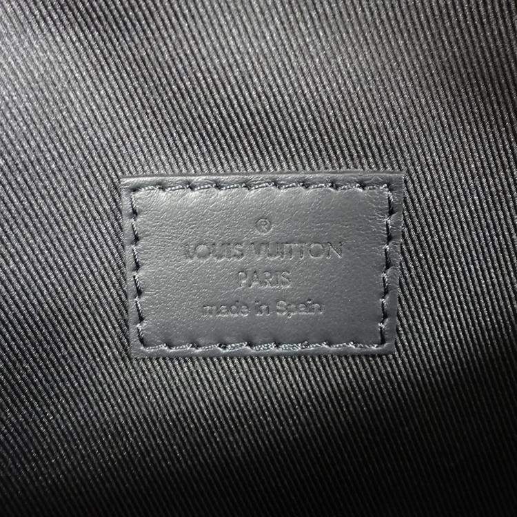 Pre Owned Louis Vuitton Noir Leather Pilot Wearable Wallet 