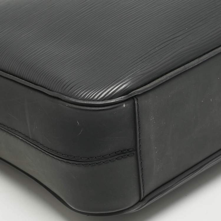 Pre Owned Louis Vuitton Black Epi Leather Porte Documents Jour Bag