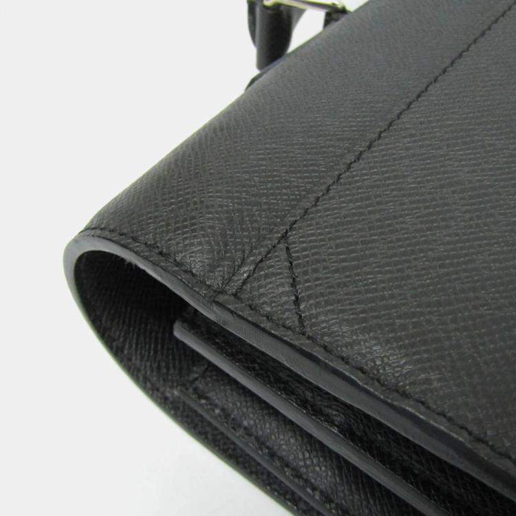 Pre Owned Louis Vuitton Black Taiga Leather Serviette Robusto 2 Business Briefcase Bag