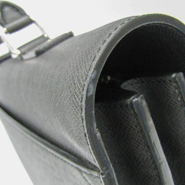 Pre Owned Louis Vuitton Black Taiga Leather Serviette Robusto 2 Business Briefcase Bag