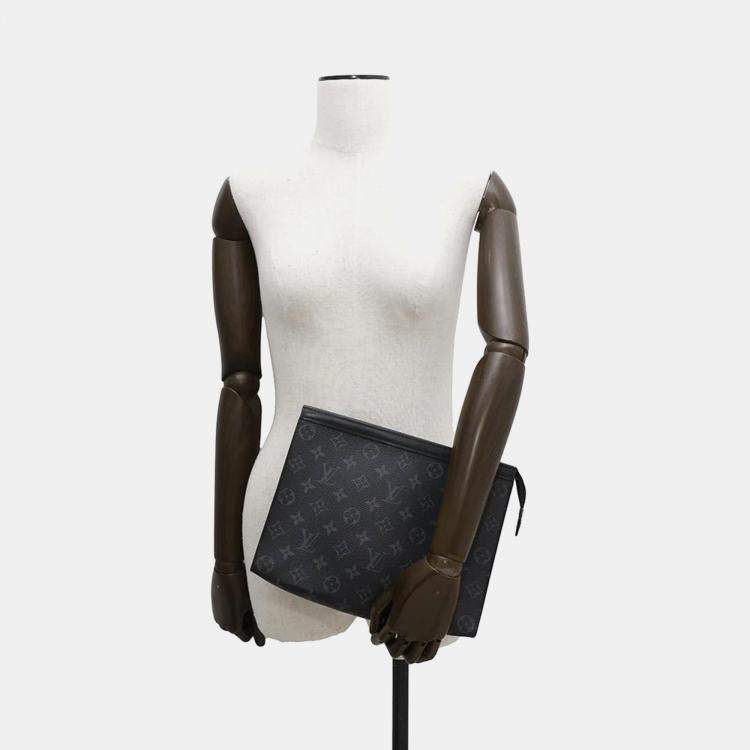 Pre Owned Louis Vuitton Pochette Voyage Noir Monogram Eclipse Size Mm