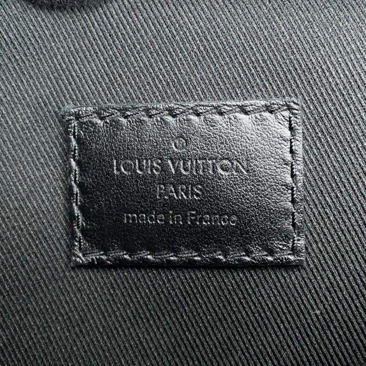 Pre Owned Louis Vuitton Discovery Bumbag Noir Monogram / Galaxy