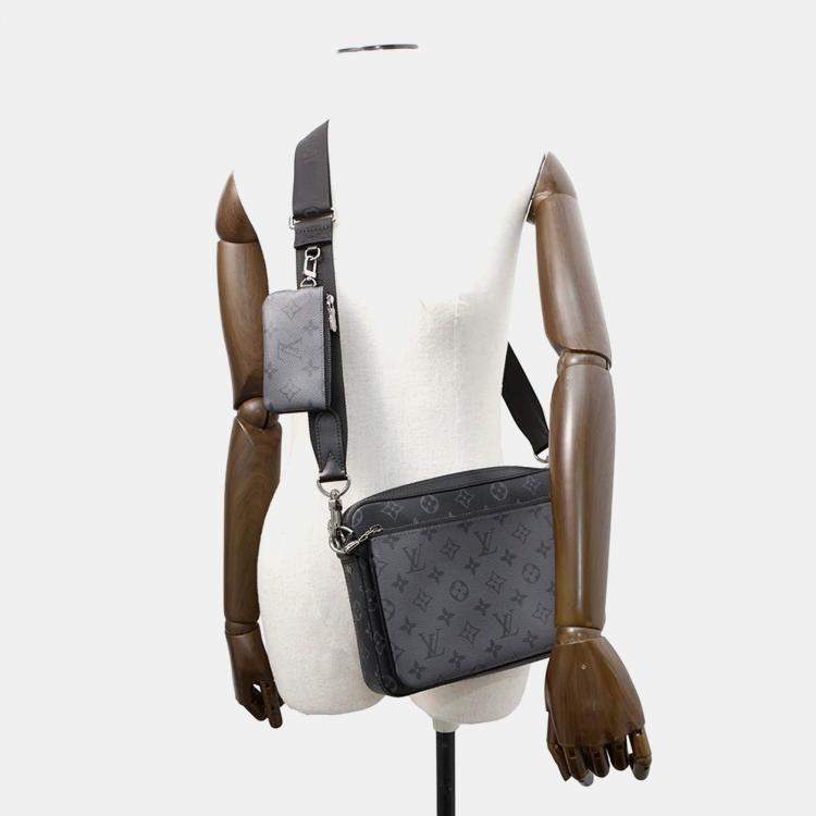 Pre Owned Louis Vuitton Trio Messenger Noir Monogram Eclipse Monogram Eclipse Reverse