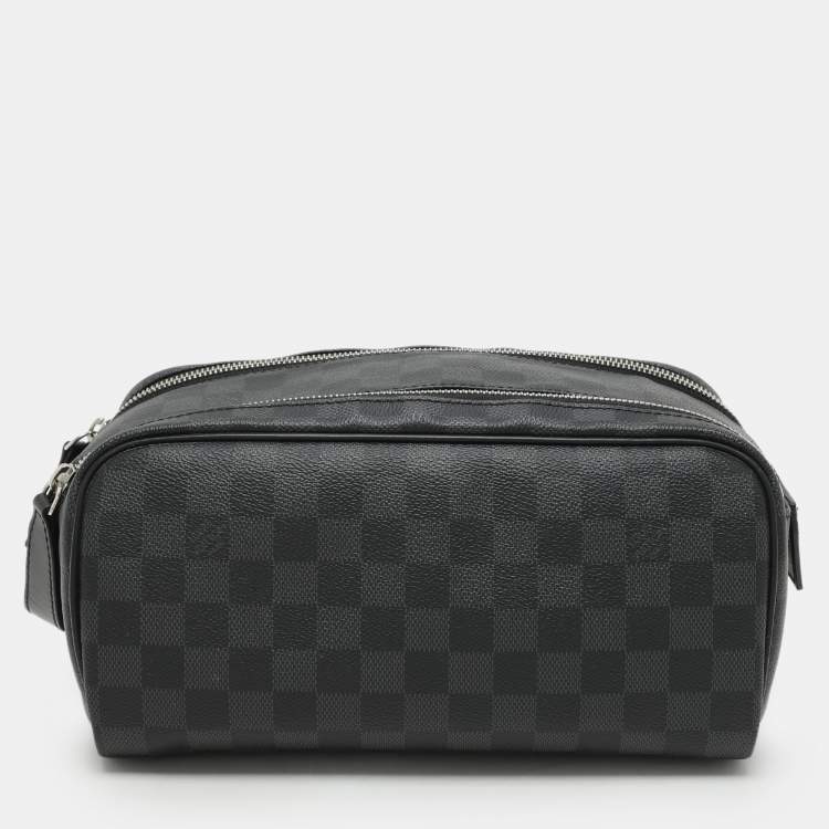 Pre Owned Louis Vuitton Damier Graphite Canvas Dopp Toiletry Pouch