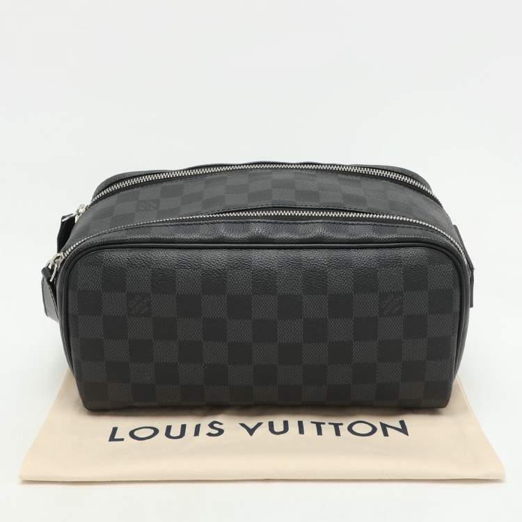 Pre Owned Louis Vuitton Damier Graphite Canvas Dopp Toiletry Pouch