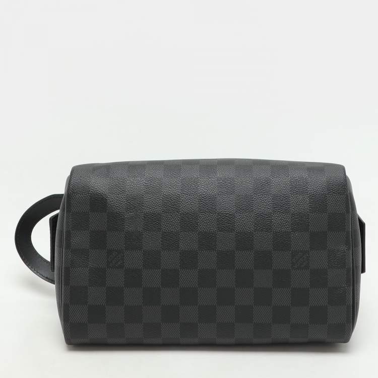 Pre Owned Louis Vuitton Damier Graphite Canvas Dopp Toiletry Pouch