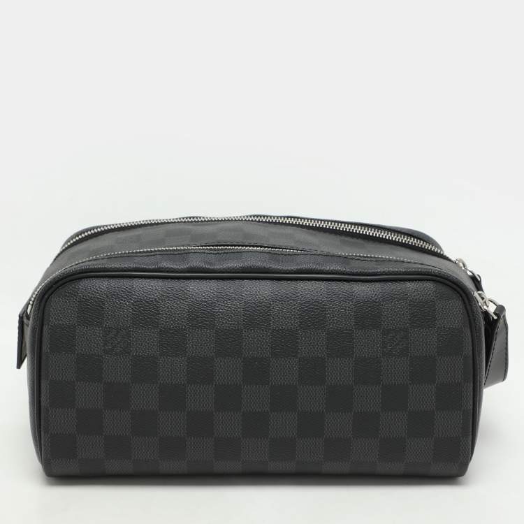 Pre Owned Louis Vuitton Damier Graphite Canvas Dopp Toiletry Pouch