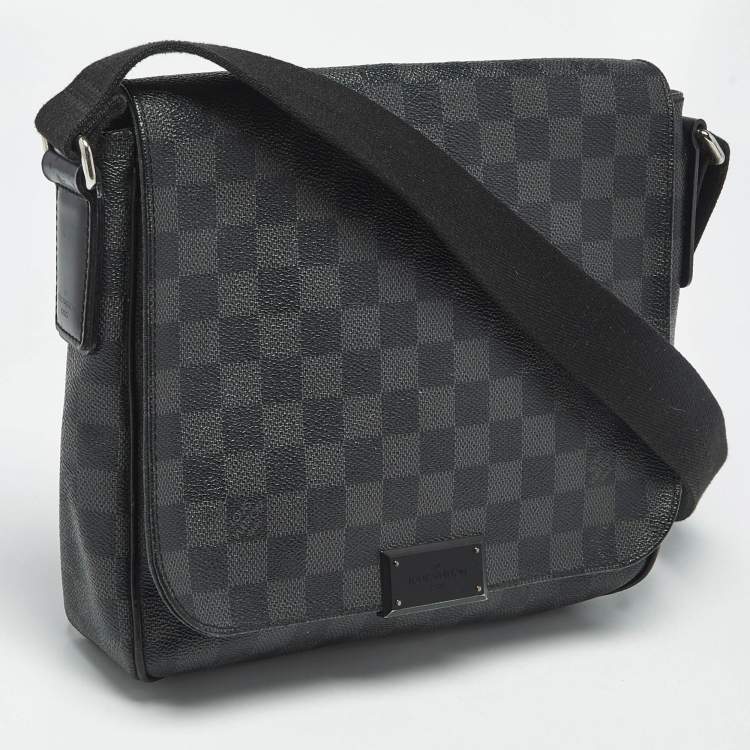 Pre Owned Louis Vuitton Damier Graphite Canvas District PM Bag