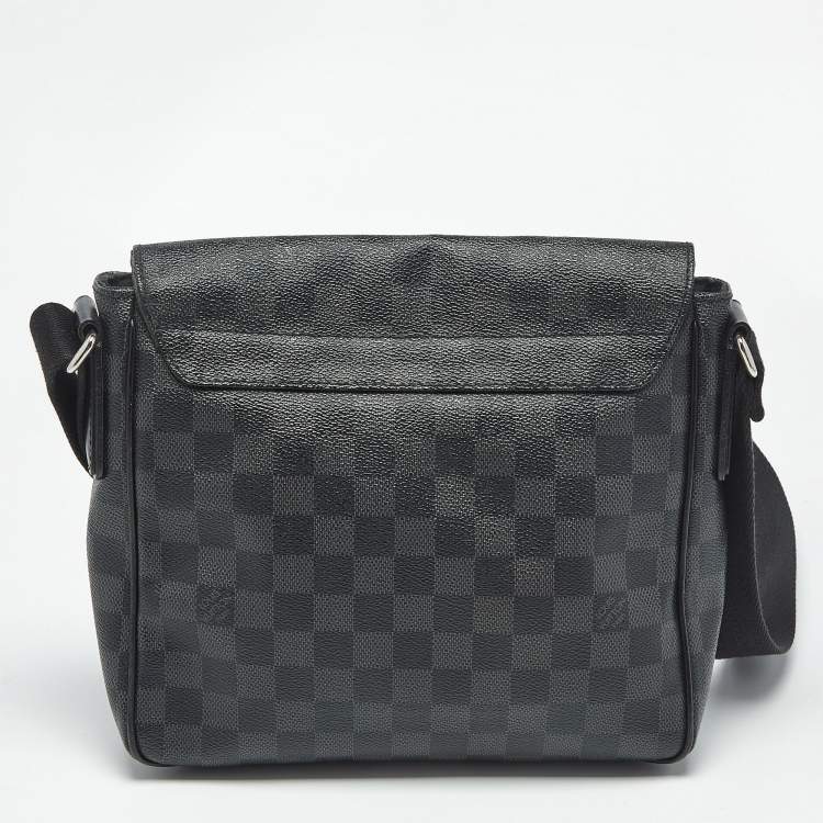 Pre Owned Louis Vuitton Damier Graphite Canvas District PM Bag