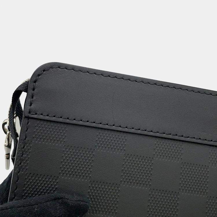 Pre Owned Louis Vuitton Stand Pouch Noir Damier Infini Leather Clutch Bag