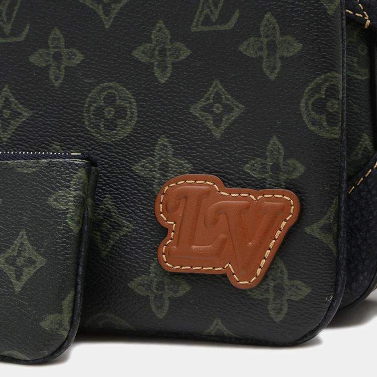 Pre Owned Louis Vuitton Trio Messenger Black Canvas Shoulder Bag