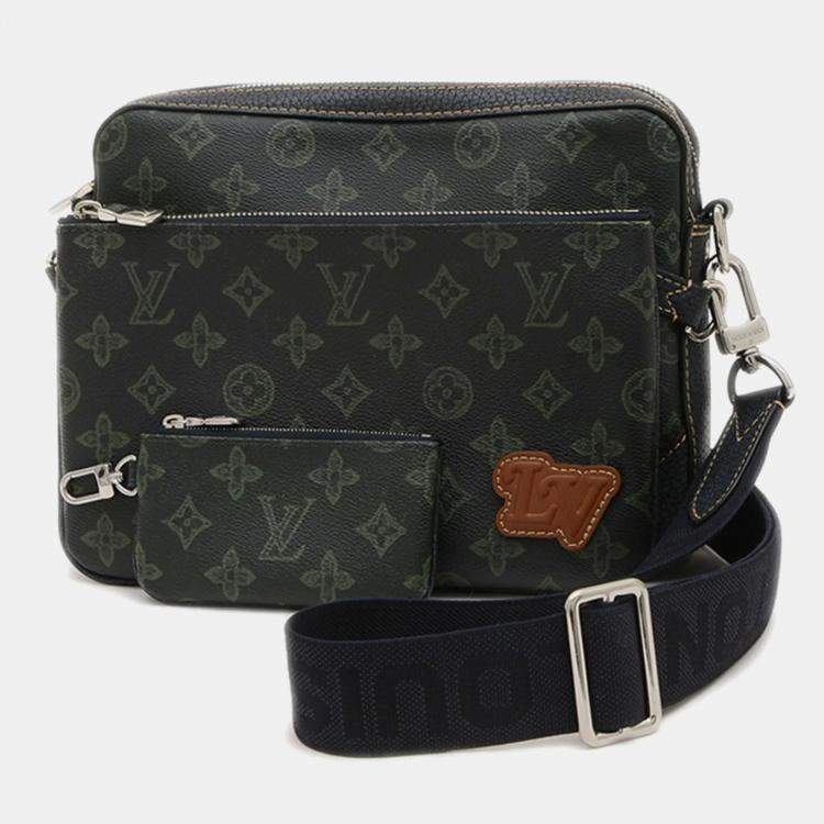 Pre Owned Louis Vuitton Trio Messenger Black Canvas Shoulder Bag