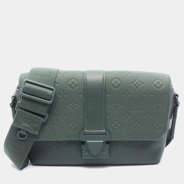 Pre Owned Louis Vuitton Cape Green Leather Shoulder Bag