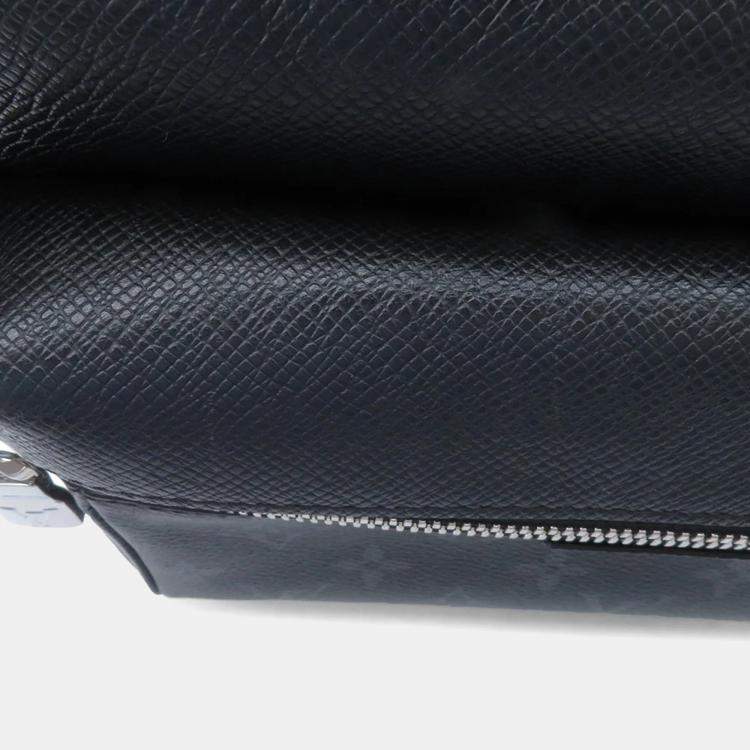 Pre Owned Louis Vuitton Outdoor Messenger Noir Taiga Leather Monogram Eclipse Size Pm