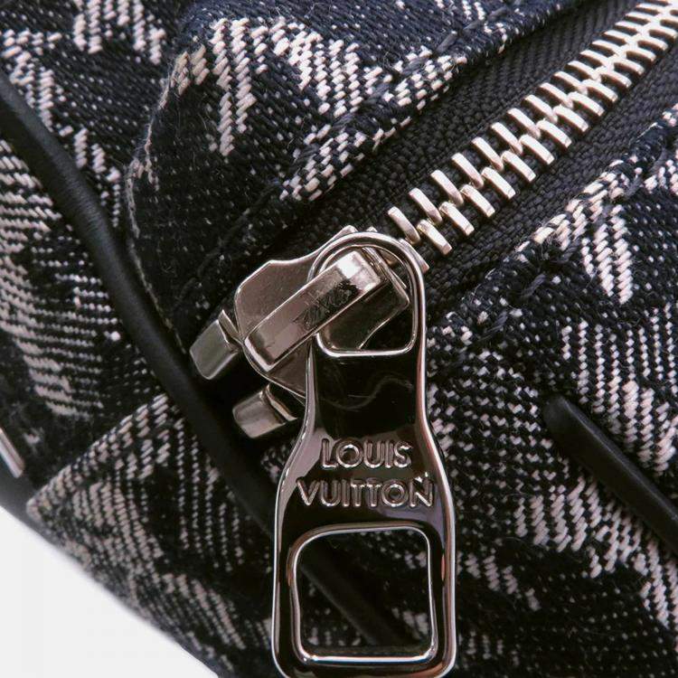 Pre Owned Louis Vuitton Bumbag/ Outdoor Navy Monogram / Tapestry