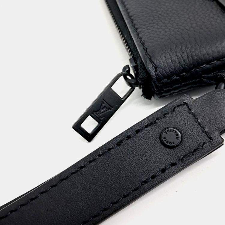 Pre Owned Louis Vuitton Black Leather iPad Pouch