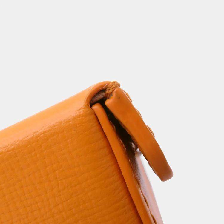 Pre Owned Louis Vuitton Shopper Saffron Cowhide Leather Clutch Bag