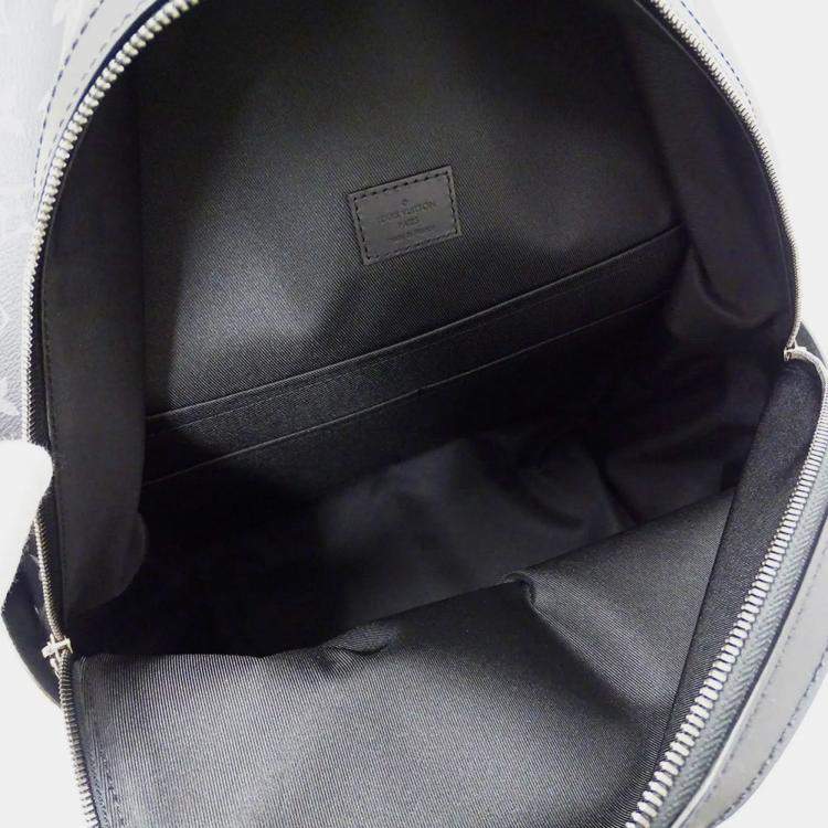 Pre Owned Louis Vuitton Discovery MM Monogram Eclipse Backpack