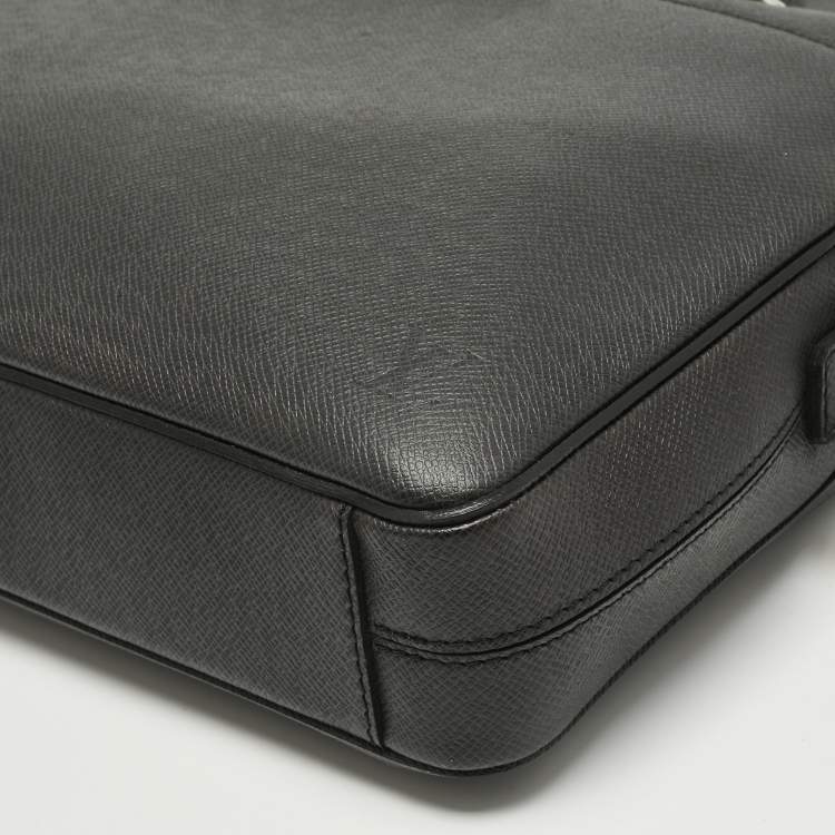 Pre Owned Louis Vuitton Black Taiga Leather Porte Documents Briefcase Bag