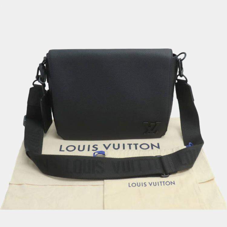 Pre Owned Louis Vuitton Take Off Shoulder Bag Black