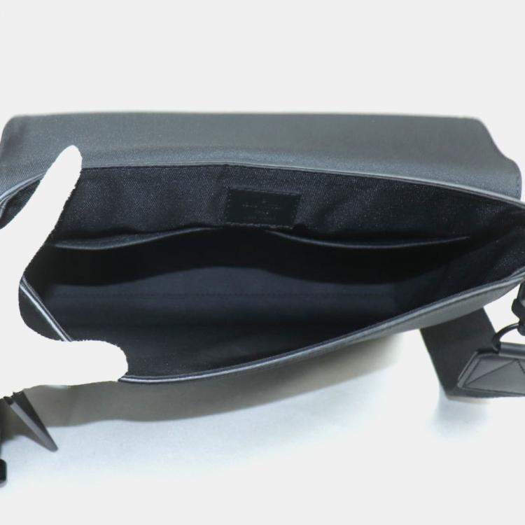 Pre Owned Louis Vuitton Take Off Shoulder Bag Black