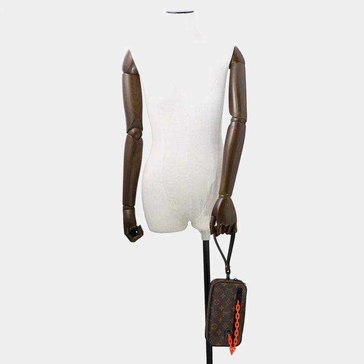 Pre Owned Louis Vuitton Pochette Volga Noir Monogram / Solar Powered Ray