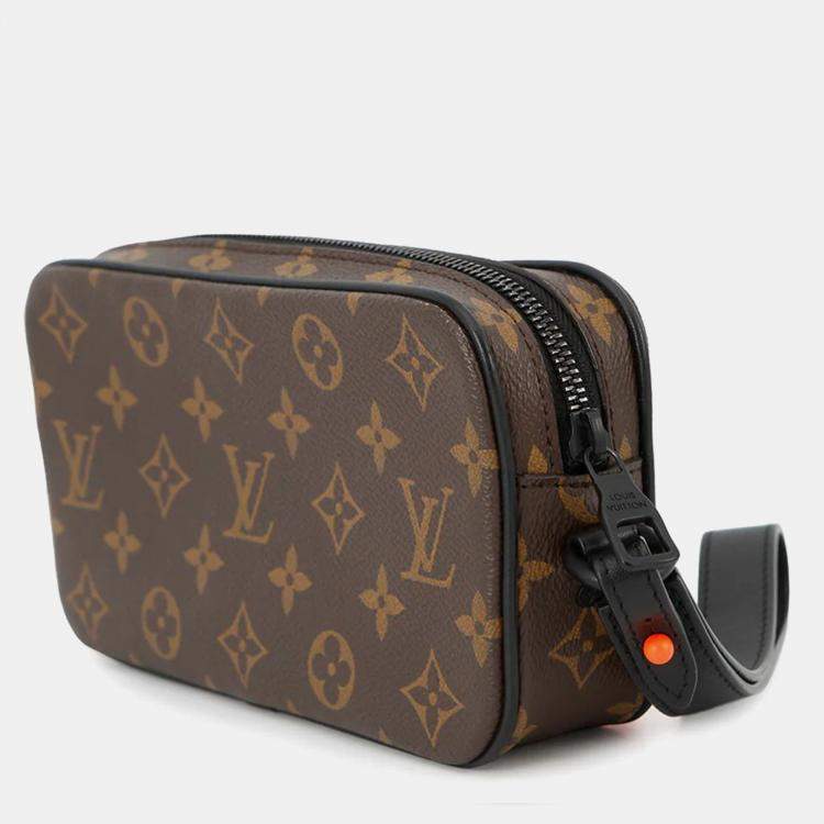 Pre Owned Louis Vuitton Pochette Volga Noir Monogram / Solar Powered Ray