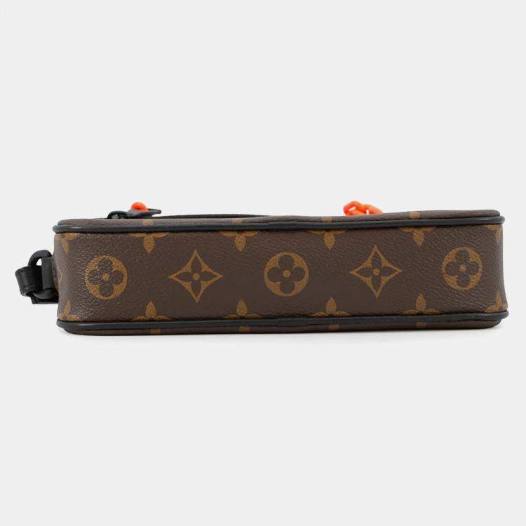 Pre Owned Louis Vuitton Pochette Volga Noir Monogram / Solar Powered Ray