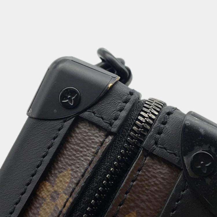 Pre Owned Louis Vuitton Vertical Soft Trunk Noir Monogram / Toughtage