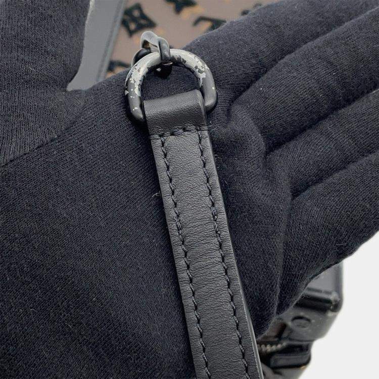 Pre Owned Louis Vuitton Vertical Soft Trunk Noir Monogram / Toughtage