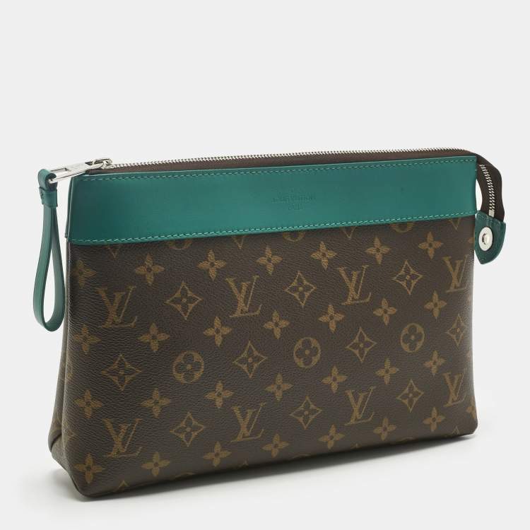 مملوكة مسبقًا Louis Vuitton Borneo Monogram Canvas Pochette Voyage Souple