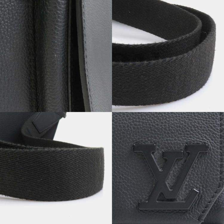 Pre Owned Louis Vuitton Louis Vuitton Body Bag Lv Aerogram Take Off Sling Leather Black
