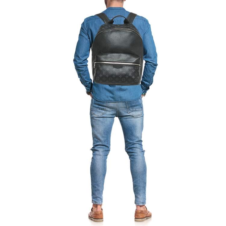 Pre Owned Louis Vuitton Monogram Eclipse Canvas and Taiga Leather Discovery Backpack