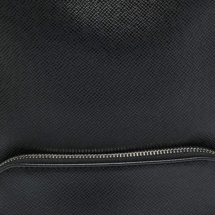 Pre Owned Louis Vuitton Black Taiga Leather Avenue Sling Bag