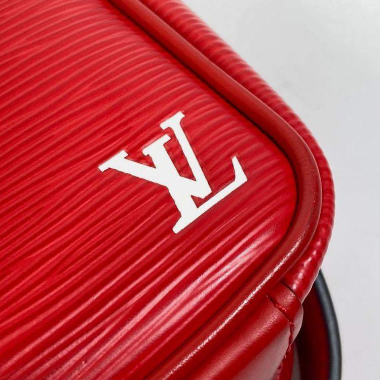 Pre Owned Louis Vuitton Epi Danube Pm Shoulder Bag Supreme Collaboration Electric Leather Red