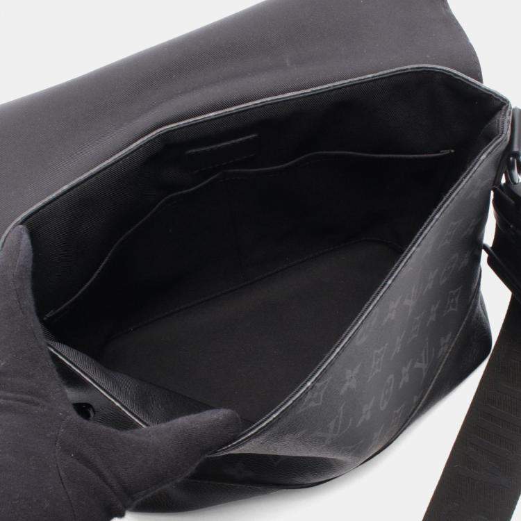Pre Owned Louis Vuitton Saumur Messenger Shoulder Bag In Coated Canvas And Leather Monogram Eclipse Black