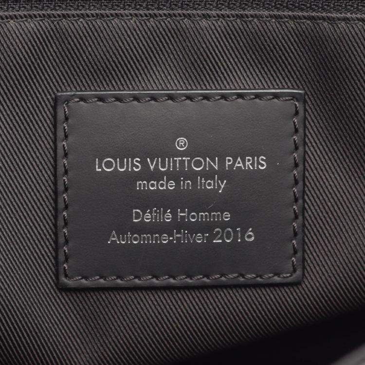 Pre Owned Louis Vuitton Messenger Voyage Pm Shoulder Bag In Monogram Eclipse Coated Canvas And Leather Black
