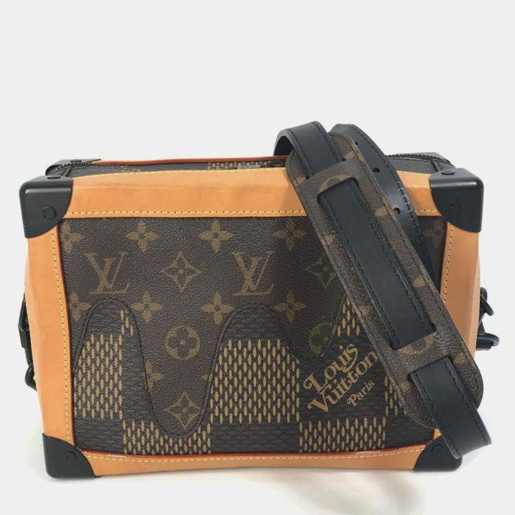 Pre Owned Louis Vuitton Damier Giant Nigo Collaboration Soft Trunk Pochette Shoulder Bag In Canvas Brown