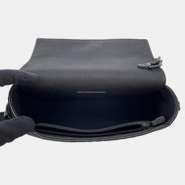 Pre Owned Louis Vuitton Steamer Wearable Wallet Noir Monogram Taurillon