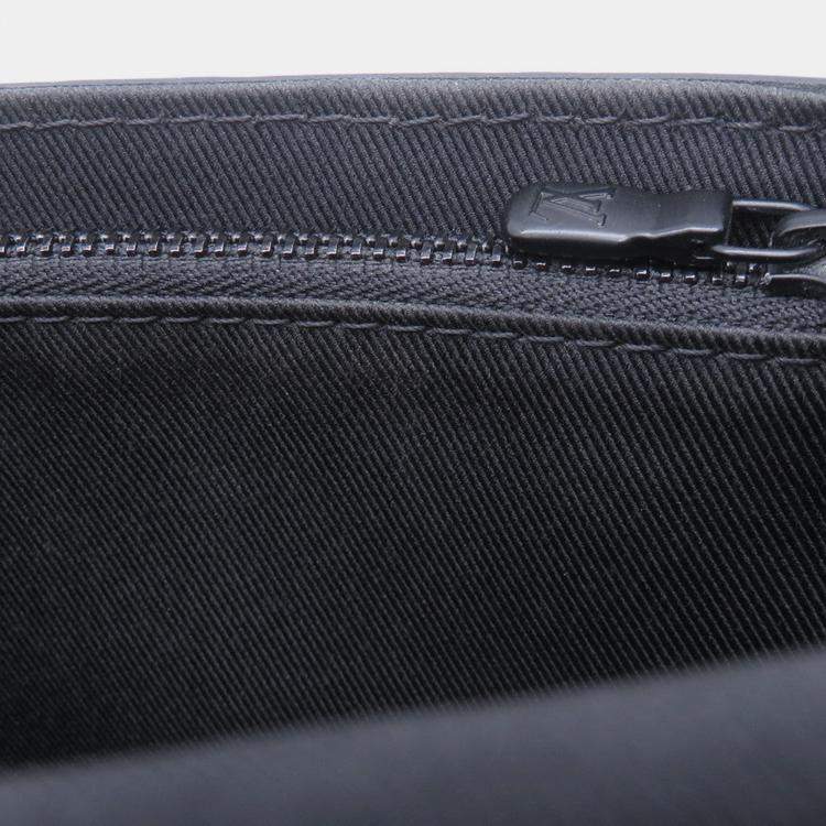 Pre Owned Louis Vuitton Steamer Wearable Wallet Noir Monogram Taurillon