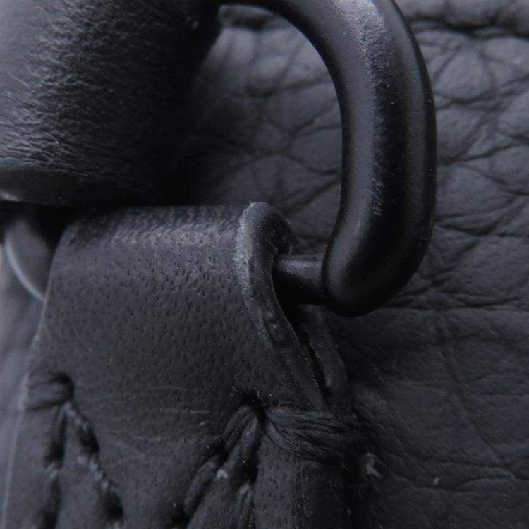 Pre Owned Louis Vuitton Steamer Wearable Wallet Noir Monogram Taurillon