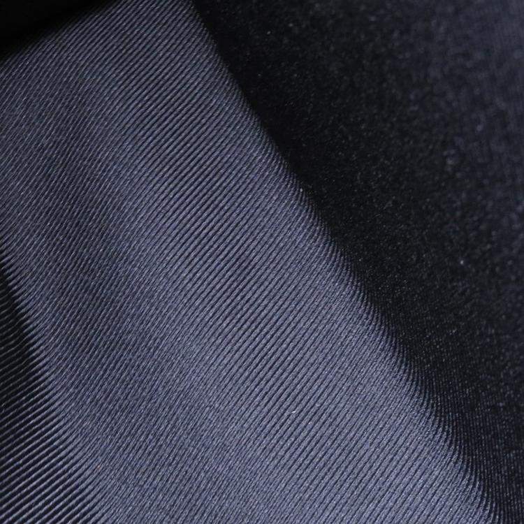 مملوكة مسبقًا Louis Vuitton Gaston Wearable Wallet Noir Monogram Eclipse