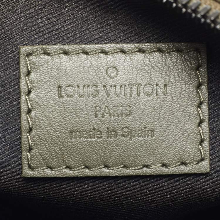 Pre Owned Louis Vuitton Black/Army Green Shadow Monogram Leather Double Flat Messenger Bag