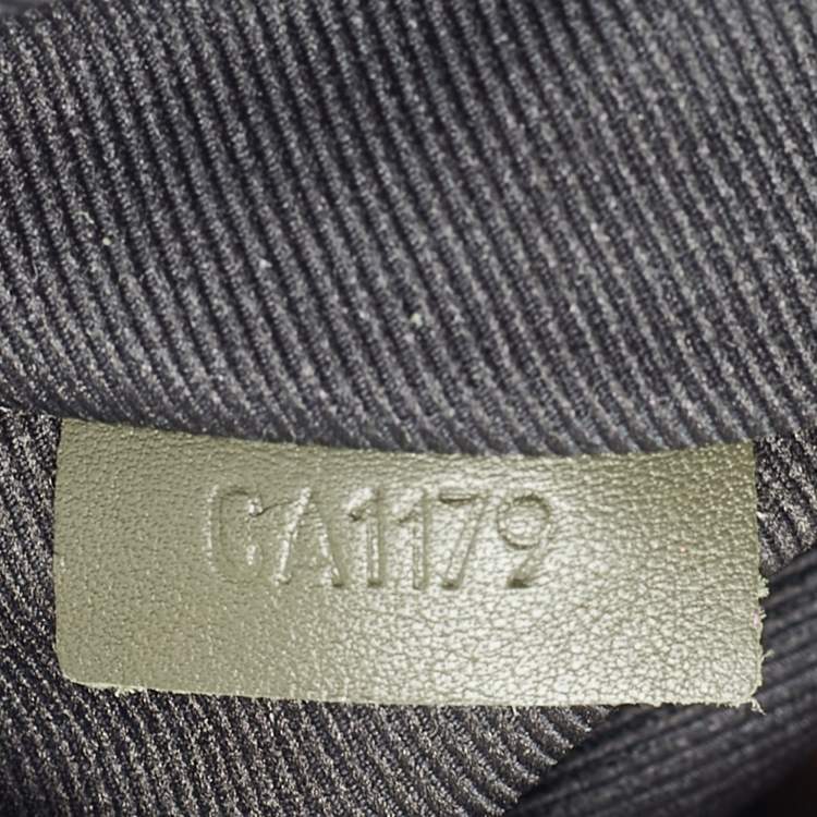 Pre Owned Louis Vuitton Black/Army Green Shadow Monogram Leather Double Flat Messenger Bag