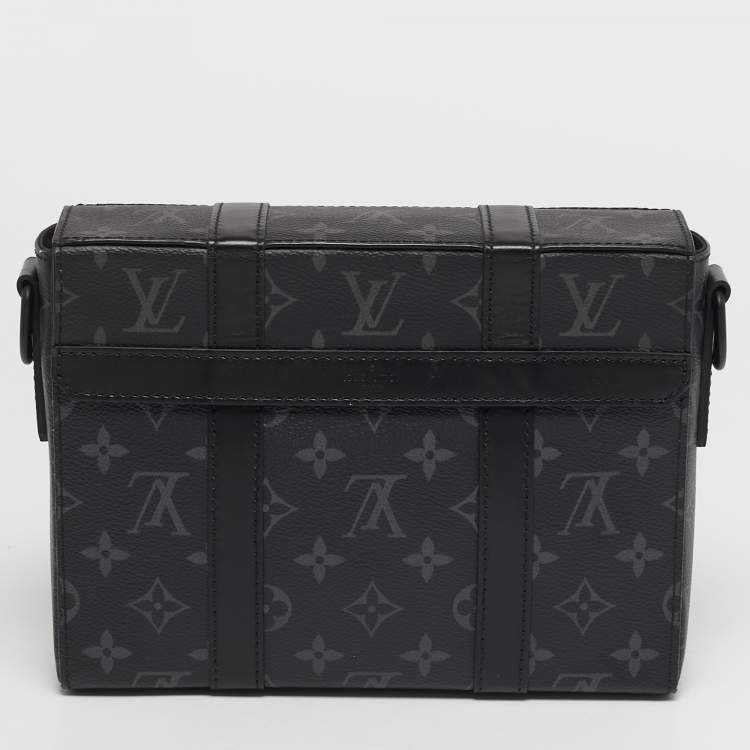 Pre Owned Louis Vuitton Trunk Monogram Eclipse Canvas Messenger Bag