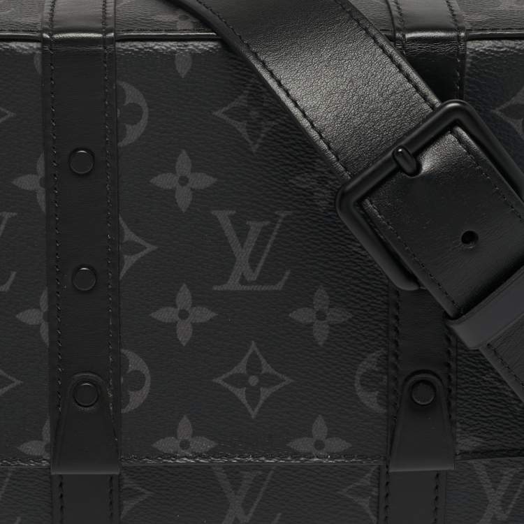 Pre Owned Louis Vuitton Trunk Monogram Eclipse Canvas Messenger Bag