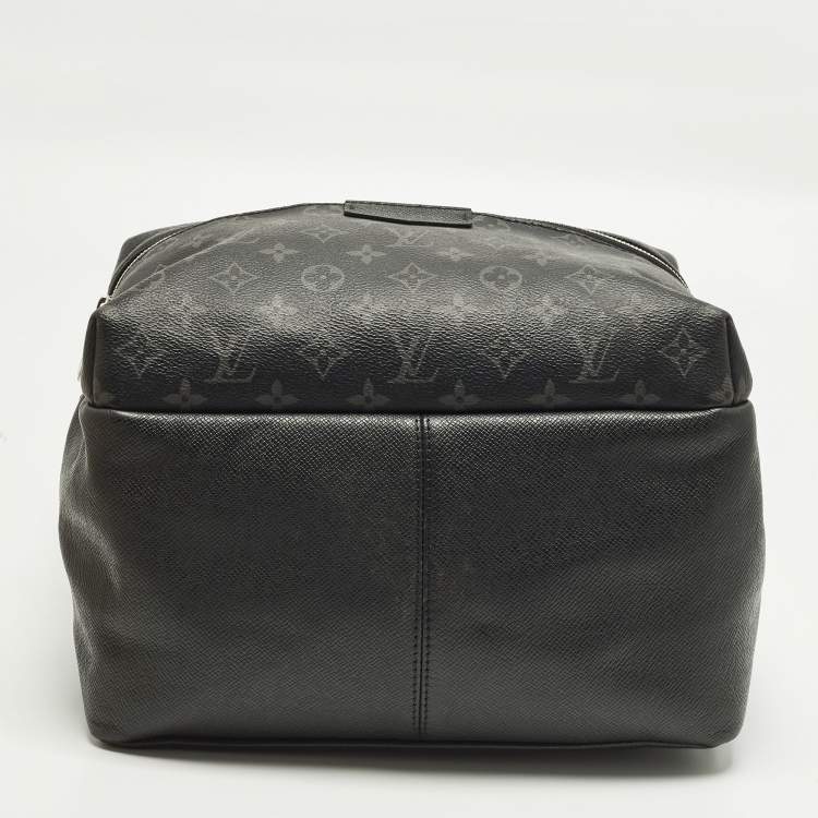 Pre Owned Louis Vuitton Discovery MM Monogram Eclipse Canvas and Taiga Leather Backpack