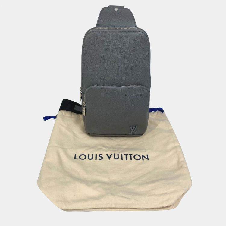 Pre Owned Louis Vuitton Taiga Avenue Backpack Shoulder Bag In Leather Green/Grey